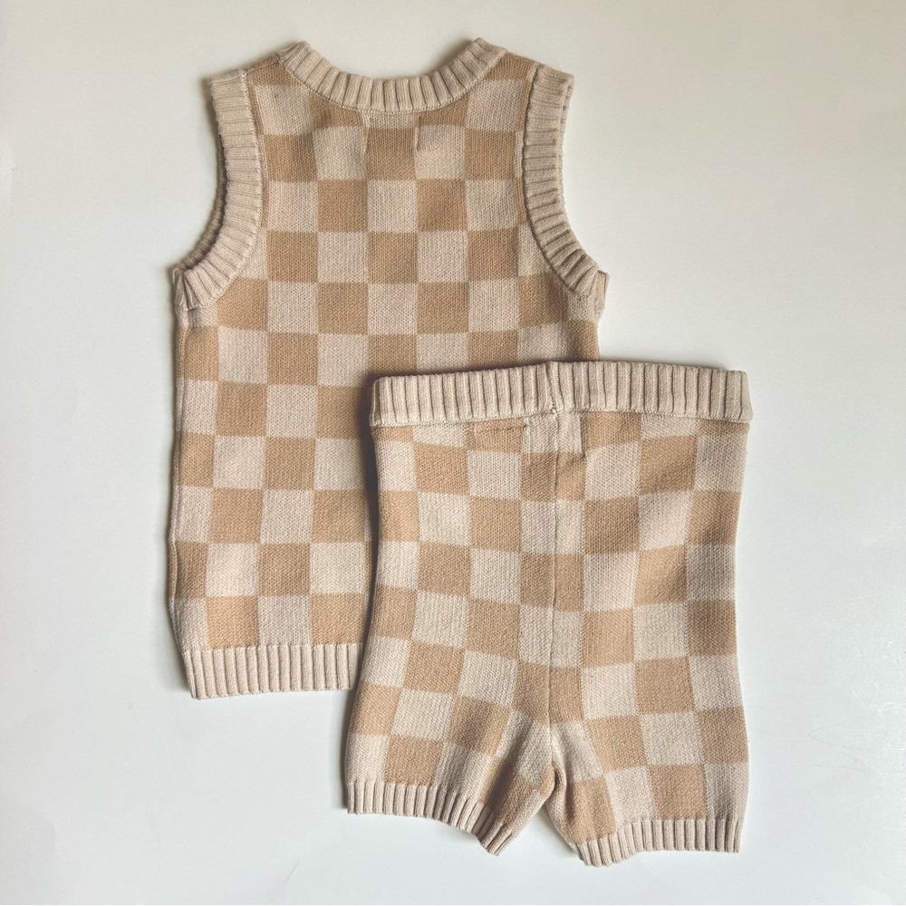 Kipp Tan Knit Checker Set, Size 24 Months